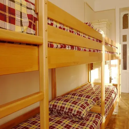 Hostel Voyager *